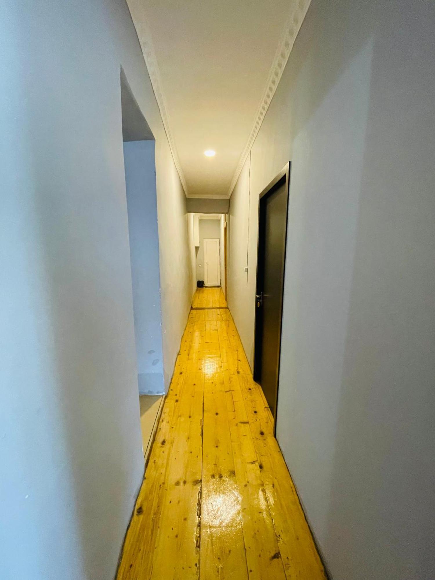 Guesthouse Am Museum 메스티아 외부 사진